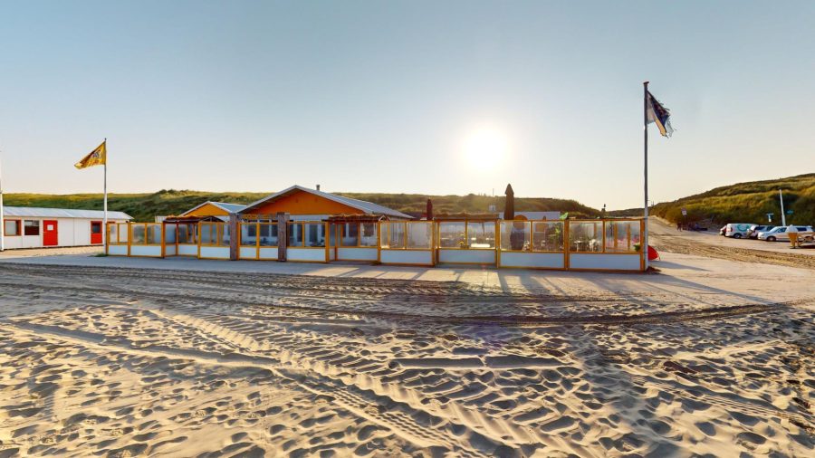 Strandpaviljoen ter overname in Wijk aan Zee, Noord-Holland