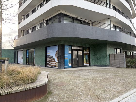Overige te koop in Oostende, West-Vlaanderen — Handelsgelijkvloers 127m²