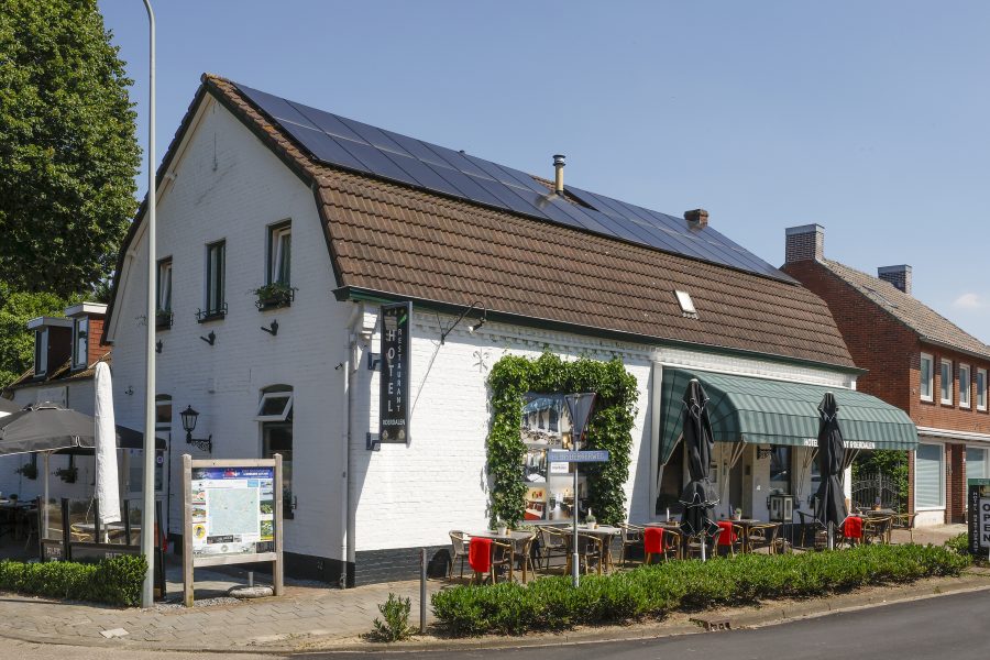 Hotel-restaurant te koop in Posterholt, Limburg — Te koop/ter overname Hotel Roerdalen in Posterholt