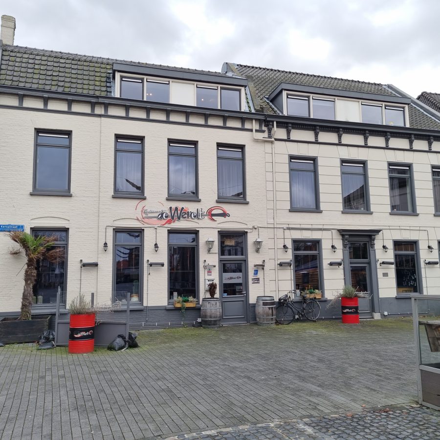 Restaurant ter overname in Terneuzen, Zeeland — Toplocatie Markt Terneuzen.