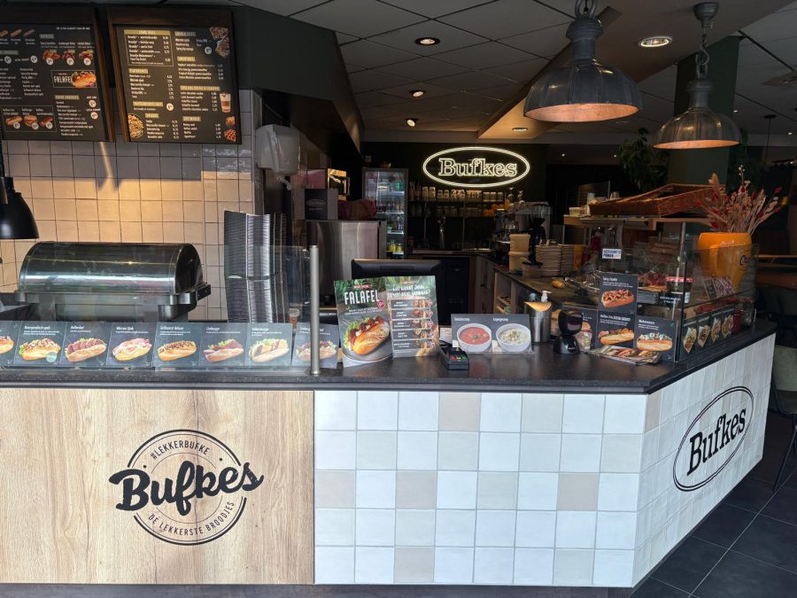 Broodjeszaak te huur in Venray, Limburg — Broodjeszaak Lunchroom centrum Venray