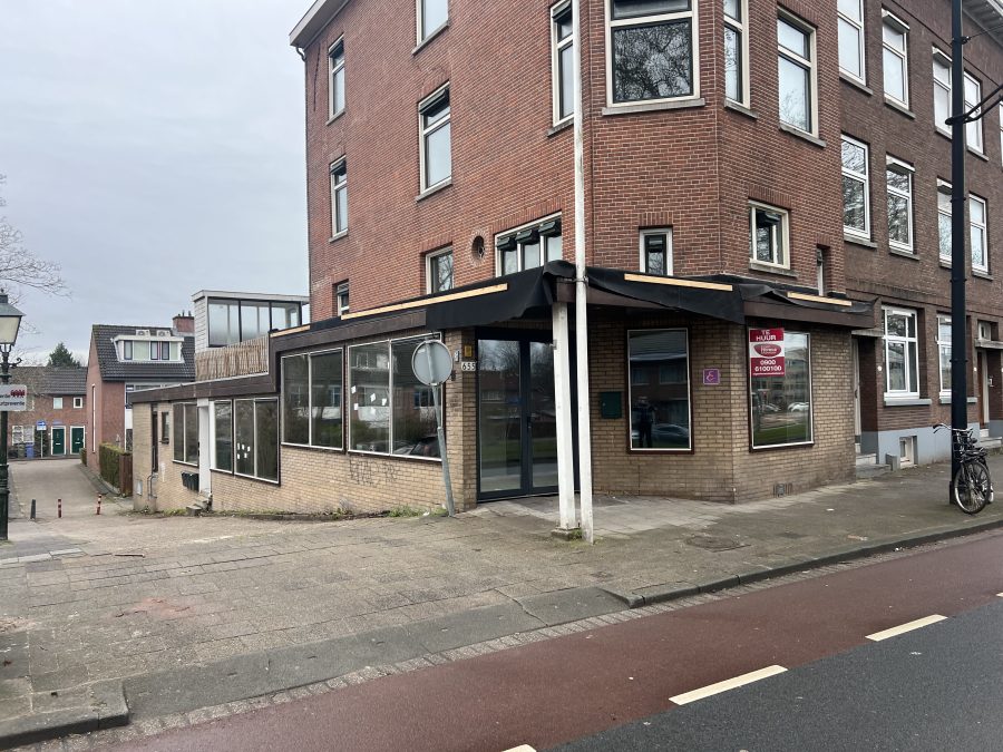 Afhaalrestaurant ter overname in Rotterdam, Zuid-Holland — Te Huur casco pand in Rotterdam Zuid