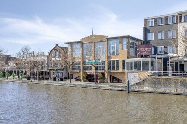 Restaurant ter overname in Alphen aan den Rijn, Zuid-Holland — India Palace Alphen aan den Rijn €150.000,-