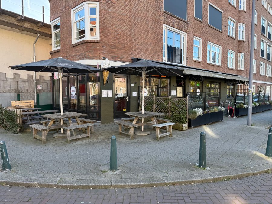 Horeca- onroerendgoed te koop in Rotterdam, Zuid-Holland — Horecapand inclusief exploitatie Rotterdam Noord