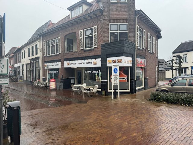 Shoarma/Grillroom ter overname in Lochem, Gelderland — Grillroom, Pizzeria, Cafetaria op A1-locatie