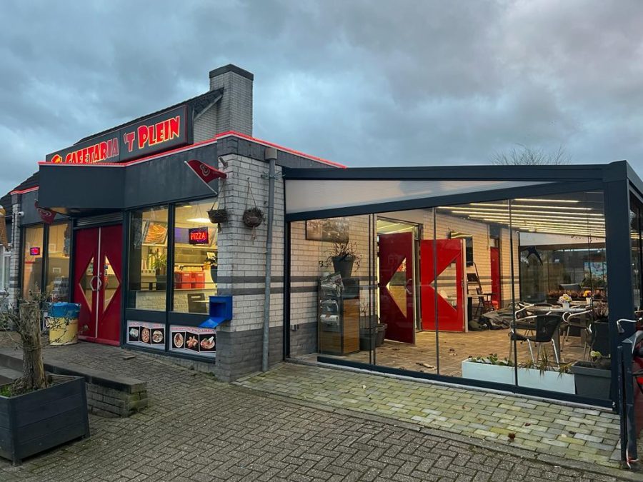 Cafetaria-snackbar ter overname in Druten, Gelderland — Prachtige cafetaria met hoge omzet in dorp in h...