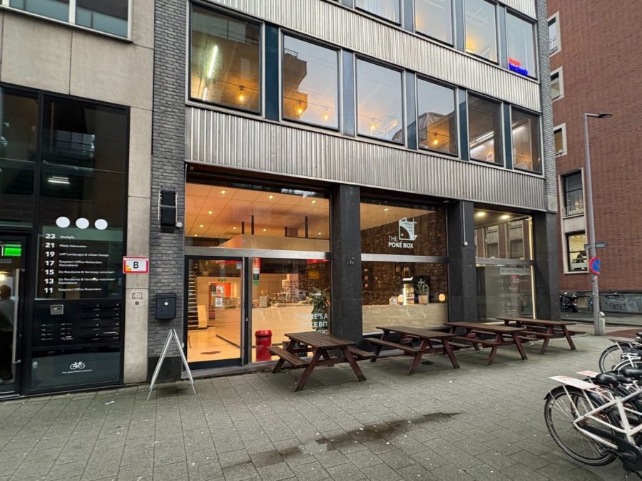 Restaurant/bezorgservice ter overname in Rotterdam, Zuid-Holland — 175 m2 horecaruimte , Posthoornstraat 9 Rotterdam.