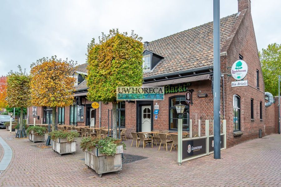 Café-bar-zaal ter overname in Roggel, Limburg — Ter overname Herberg de Oude Markt te Roggel