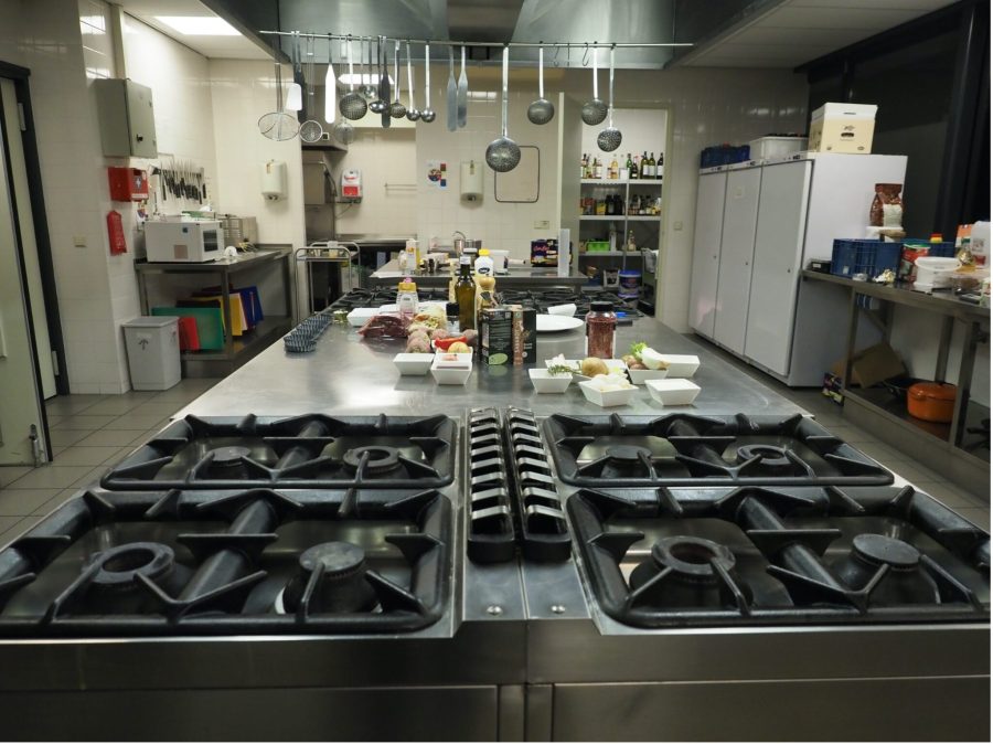 Kookstudio te huur in Nuenen, Noord-Brabant — Professionele kookstudio/productiekeuken te huur