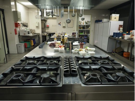 Kookstudio te huur in Nuenen, Noord-Brabant — Professionele kookstudio/productiekeuken te huur