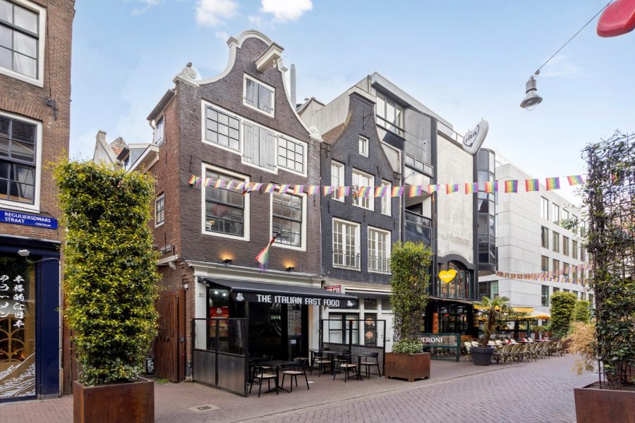Cafetaria-snackbar ter overname in Amsterdam, Noord-Holland — ID4026 Fastfood locatie in Amsterdam Centrum