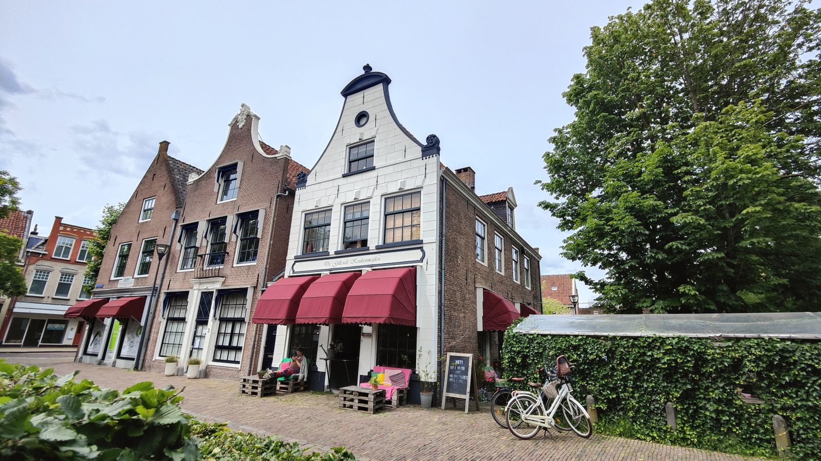 Foto 1 van 13: Lunchroom te huur in Zwolle, Overijssel — Zwolle | De Gillende Keukenmeiden | Lunchroom