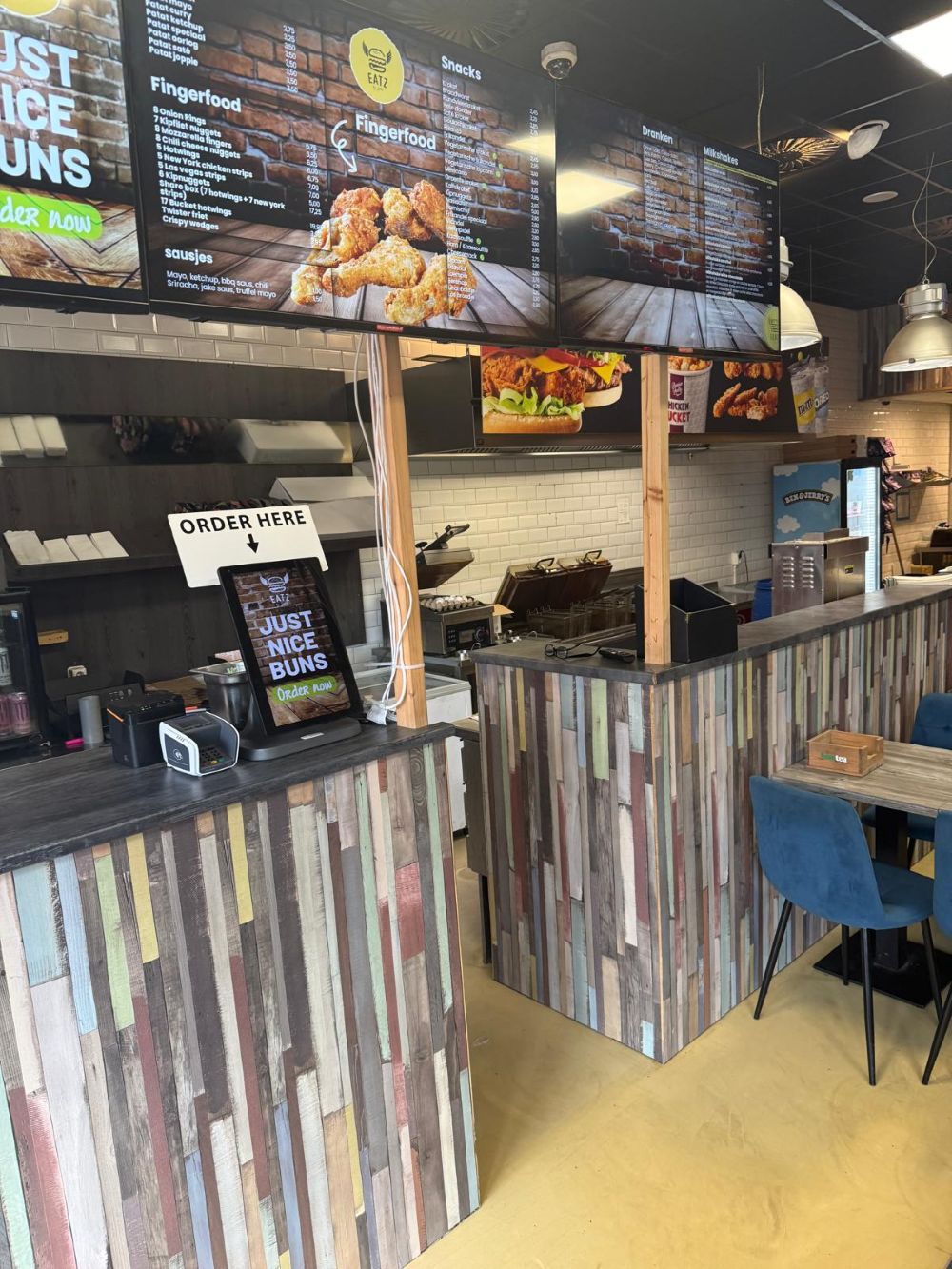 Foto 3 van 7: Restaurant/bezorgservice ter overname in Overijssel — Super hamburgerzaak op een perfecte stek in Zwolle