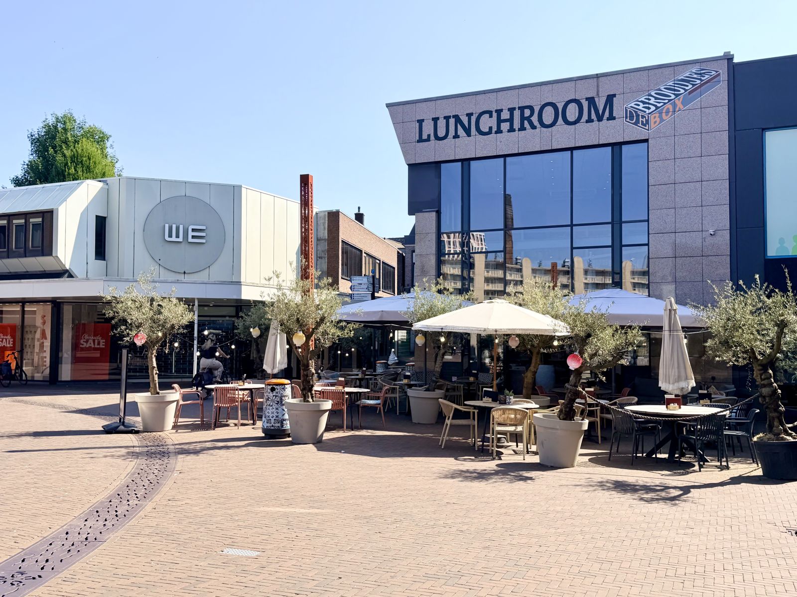 Foto 2 van 14: Lunchroom ter overname in Almelo, Overijssel — Almelo | Lunchroom op absolute A1-locatie