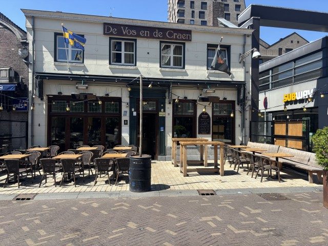 Café-bar-zaal ter overname in Tilburg, Noord-Brabant — Te huur: Casco centrum locatie in Tilburg