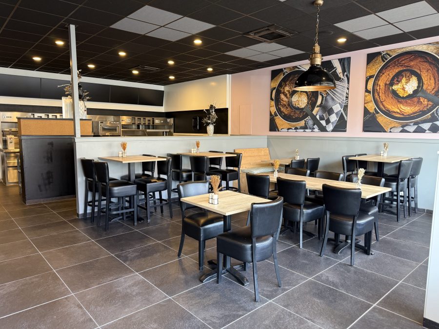 Cafetaria-snackbar ter overname in Boxtel, Noord-Brabant — Startklare Cafetaria te Boxtel