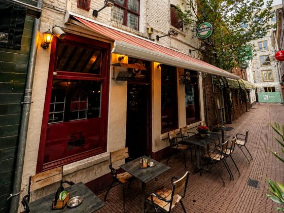 Café ter overname in Arnhem, Gelderland — Café De Buik te koop in Arnhem | Unieke horecakans