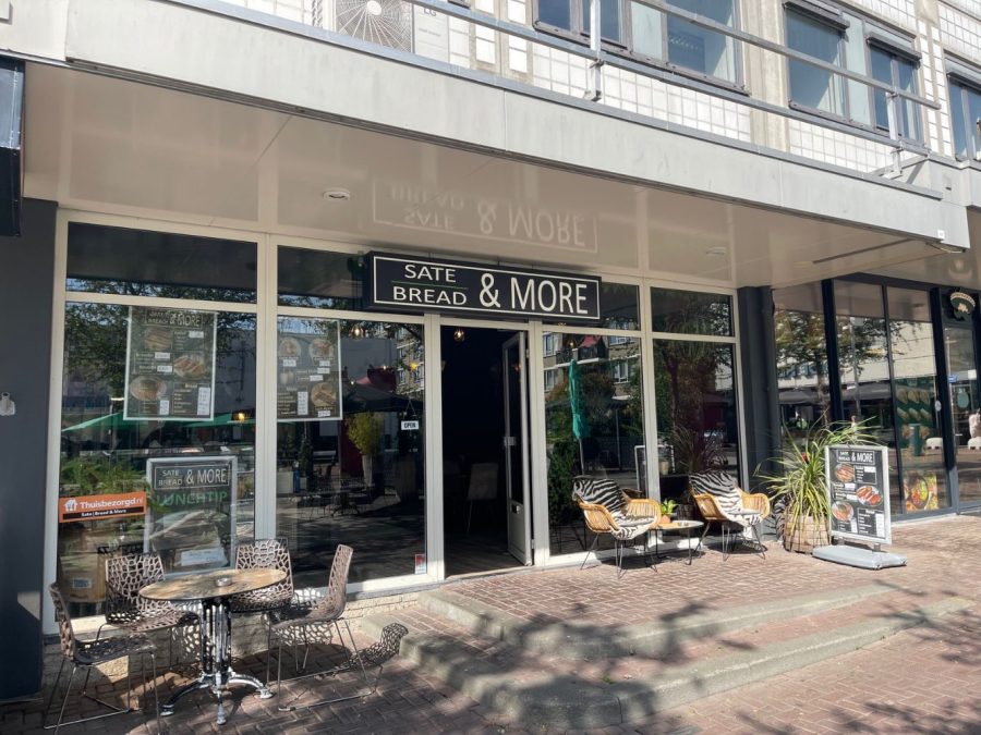 mogelijk als: restaurant of brasserie of lunchroom ter overname in Rotterdam, Zuid-Holland — STERK VERLAAGDE VRAAGPRIJS!!!!
